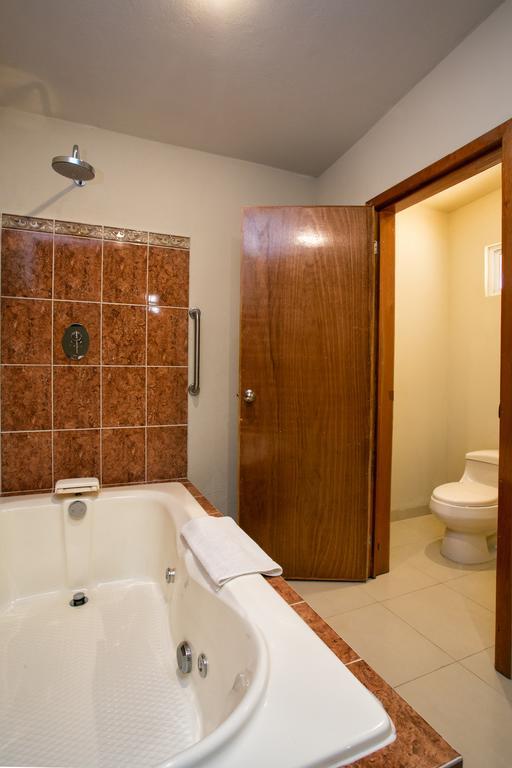 פלנקה Auto Hotel Paraiso Inn חדר תמונה